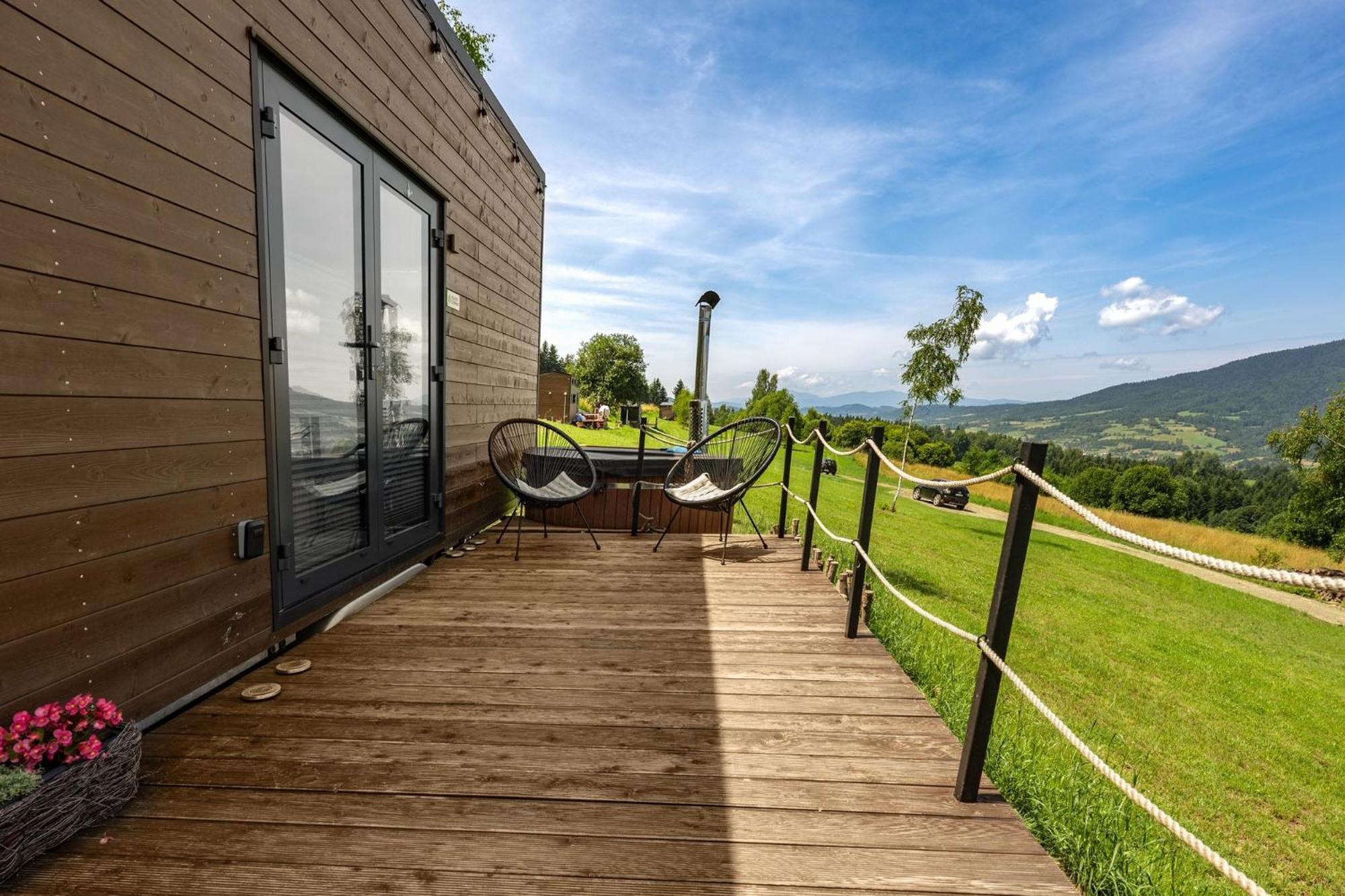 Aurora Green Hill Podobin Exterior foto